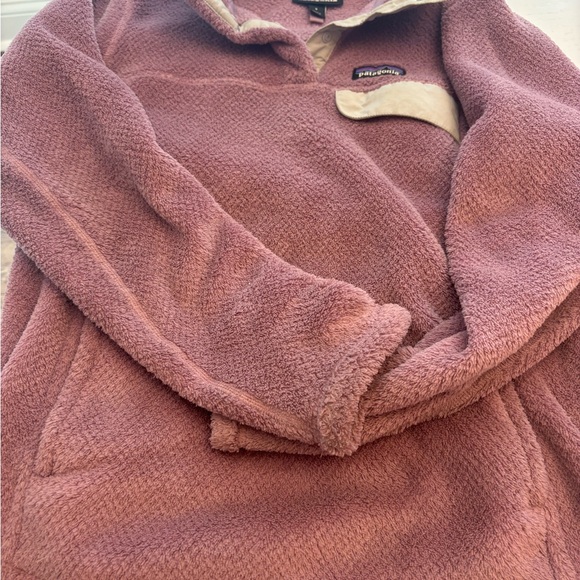 Woman’s size small Patagonia jacket - Picture 4 of 4